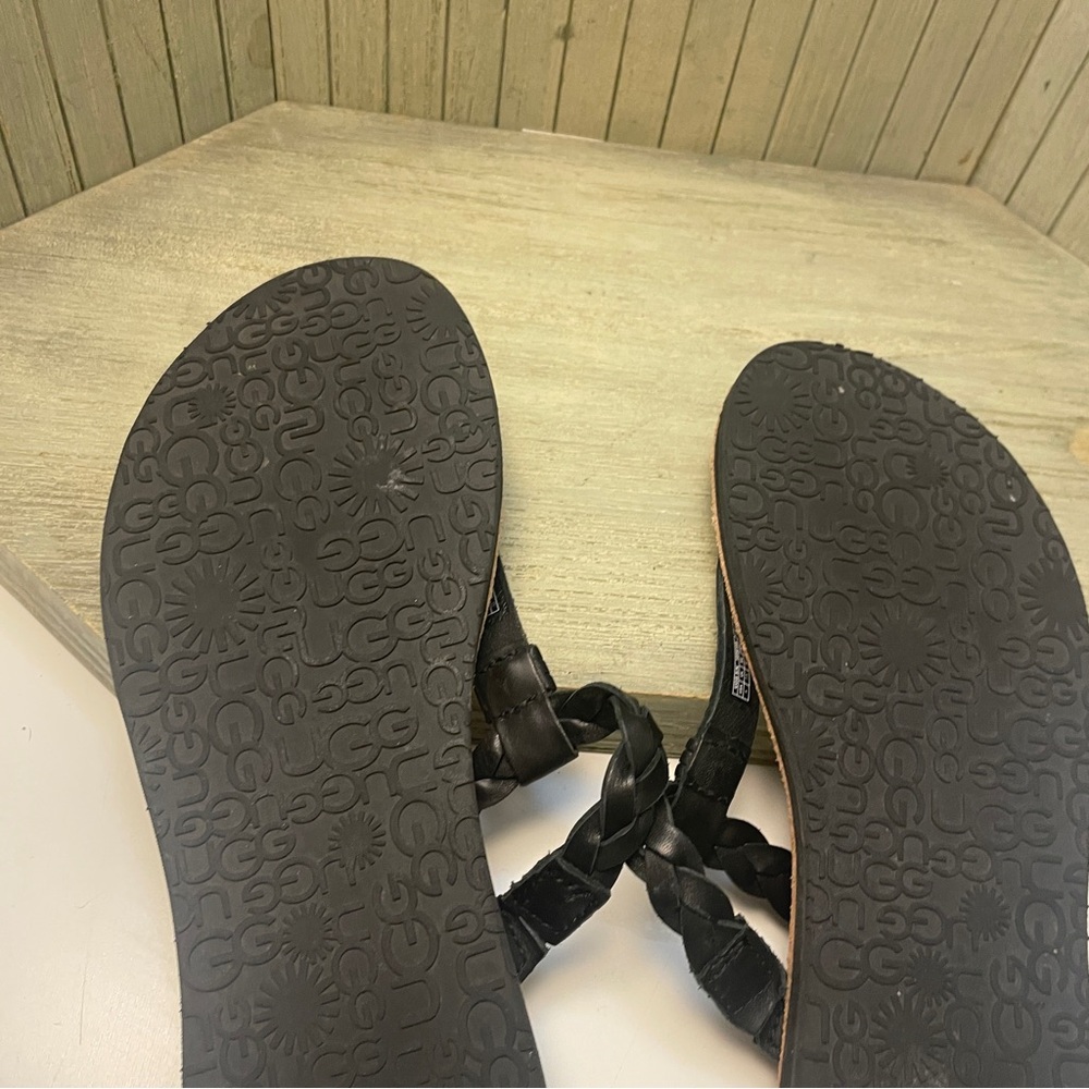 UGG Black Braided Leather Sandals 9 - Picture 8 of 8